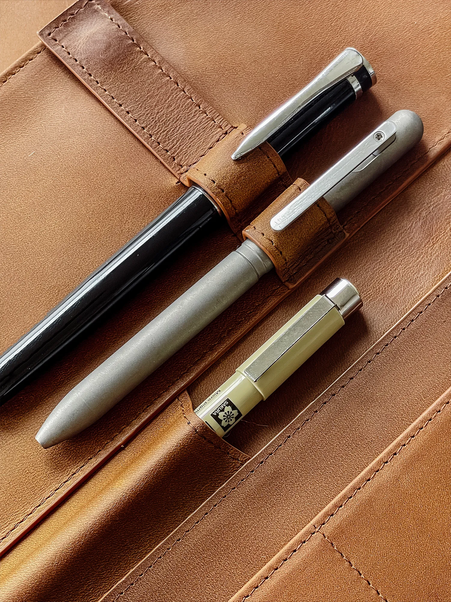 20-Year Portfolio - 11" Tablet