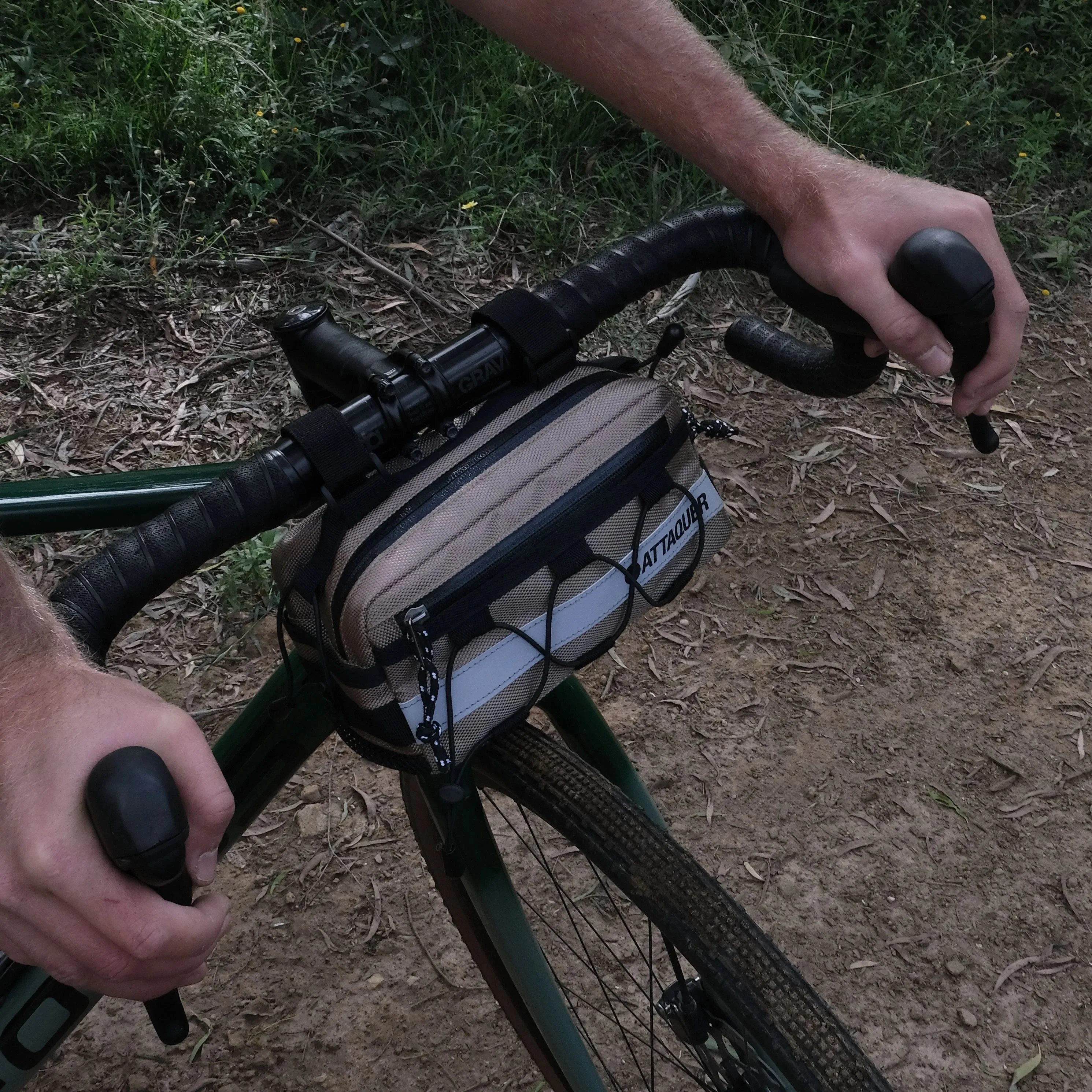 Adventure Handlebar Bag Square - Tan