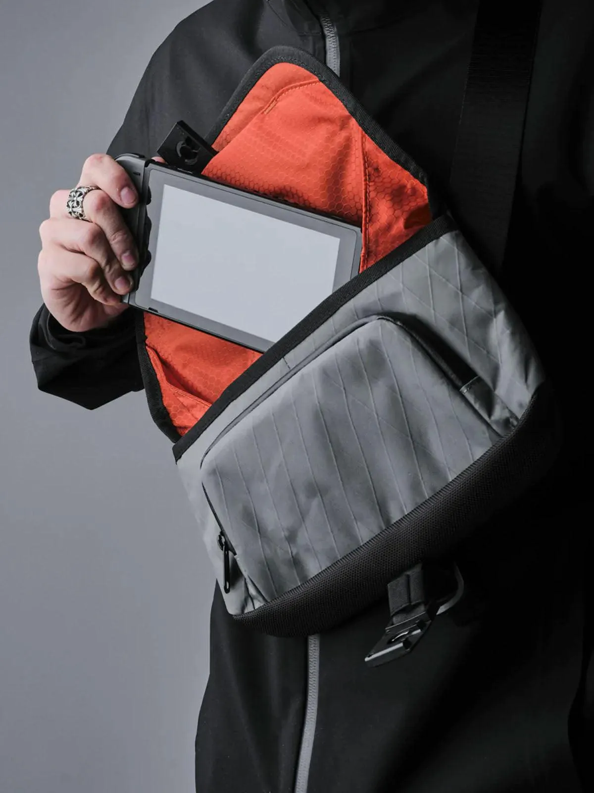 Alpaka Air Sling V2 Slate Grey VX21