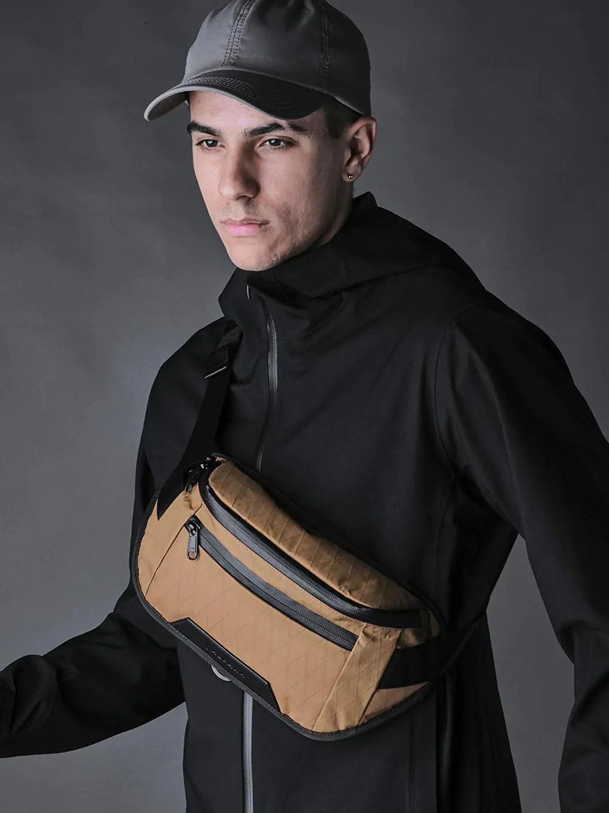 Alpaka Bravo Sling Mini Limited Edition Coyote Brown