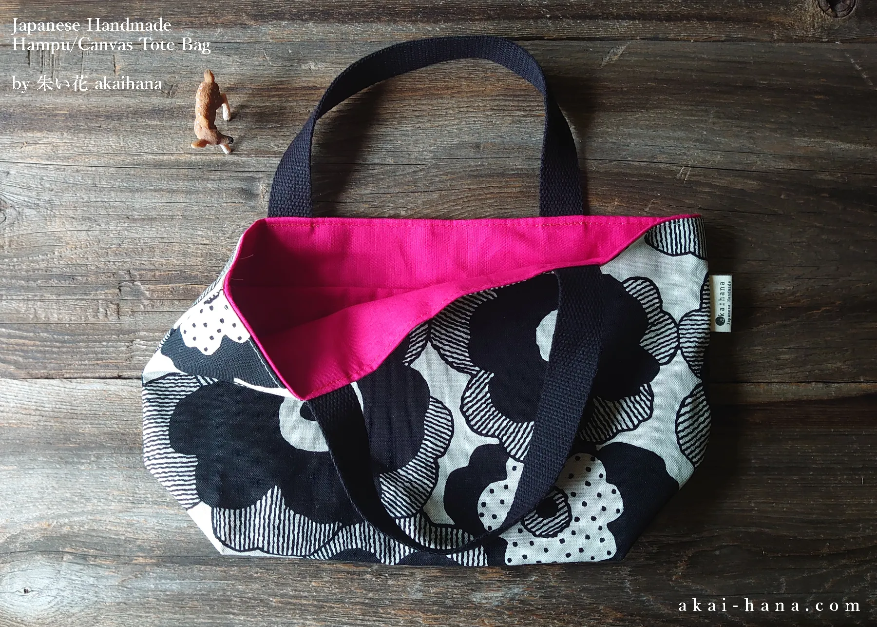 Japanese Cotton Canvas Small Tote, Floral Black x Fuchsia ⦿tbsm0001
