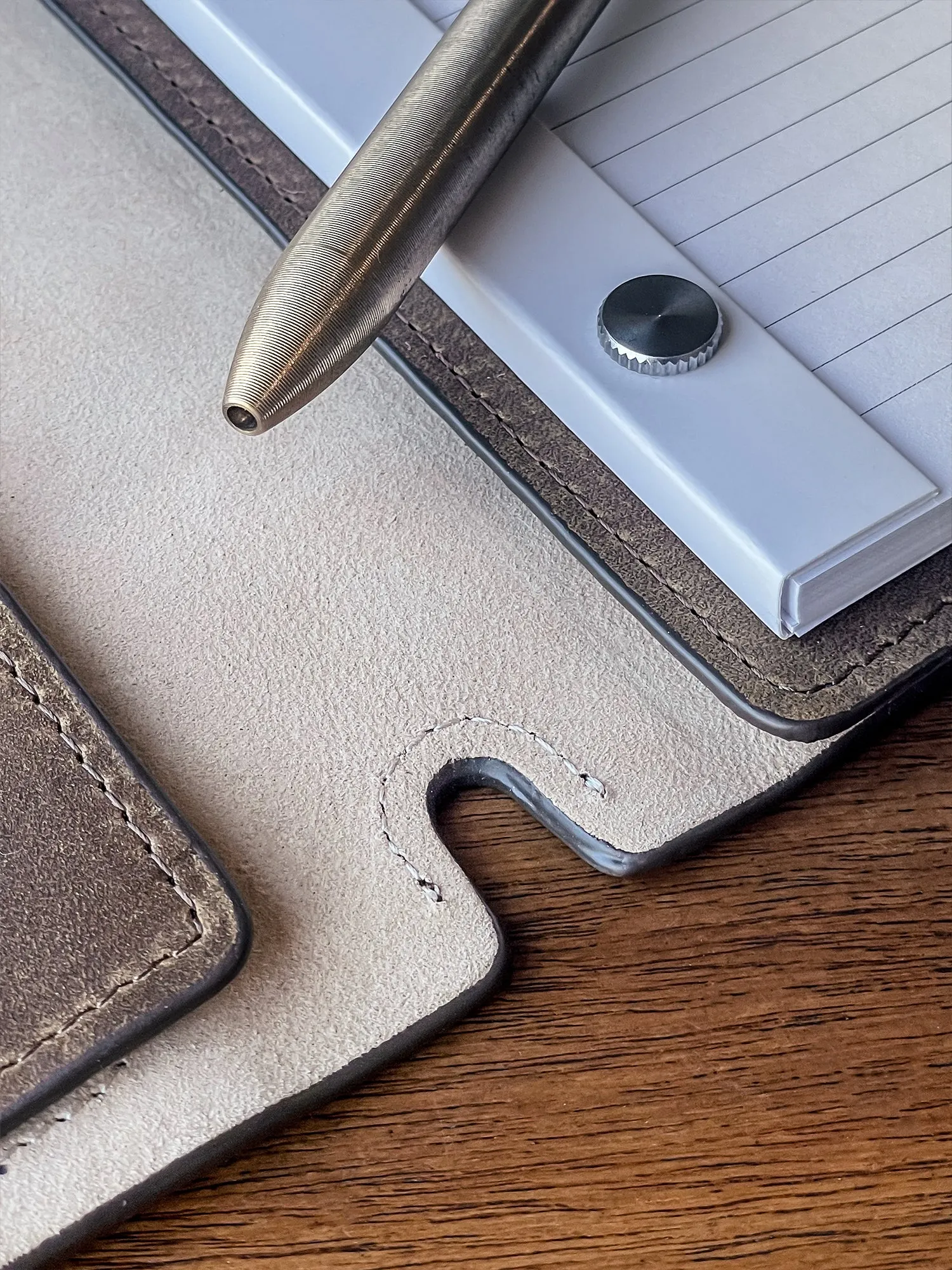 Leonard Notebook   20-Year Portfolio - 11" Tablet   20-Year Portfolio - 14" Laptop