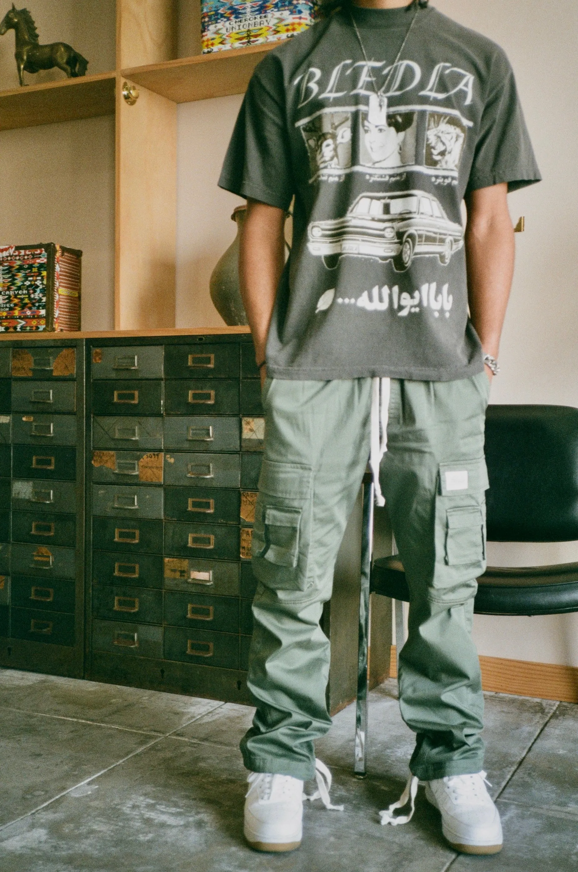 Multi Cargo Cotton Pant - Army Sage