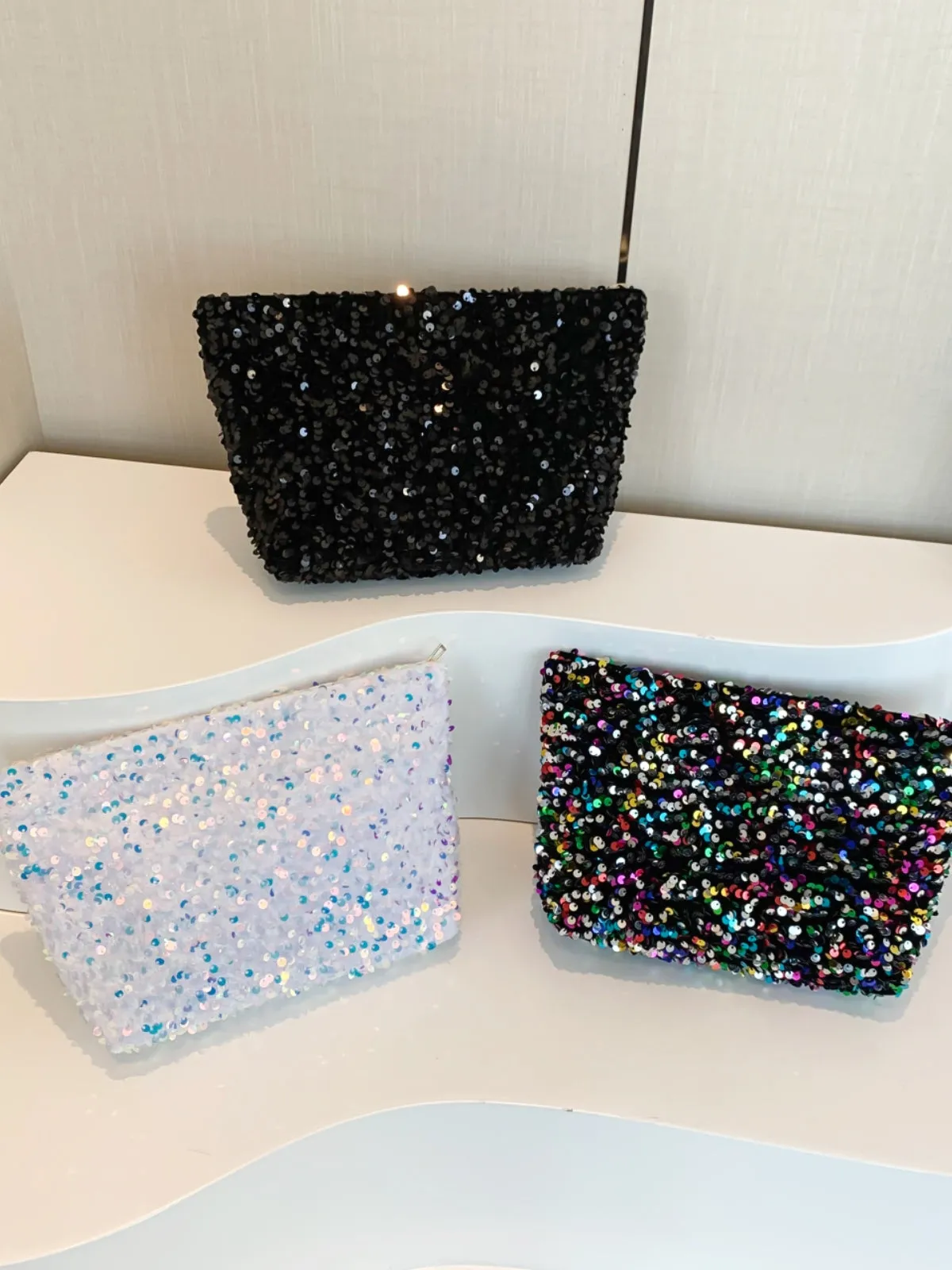 Stylish Sequin clutch bag black with Zipper
