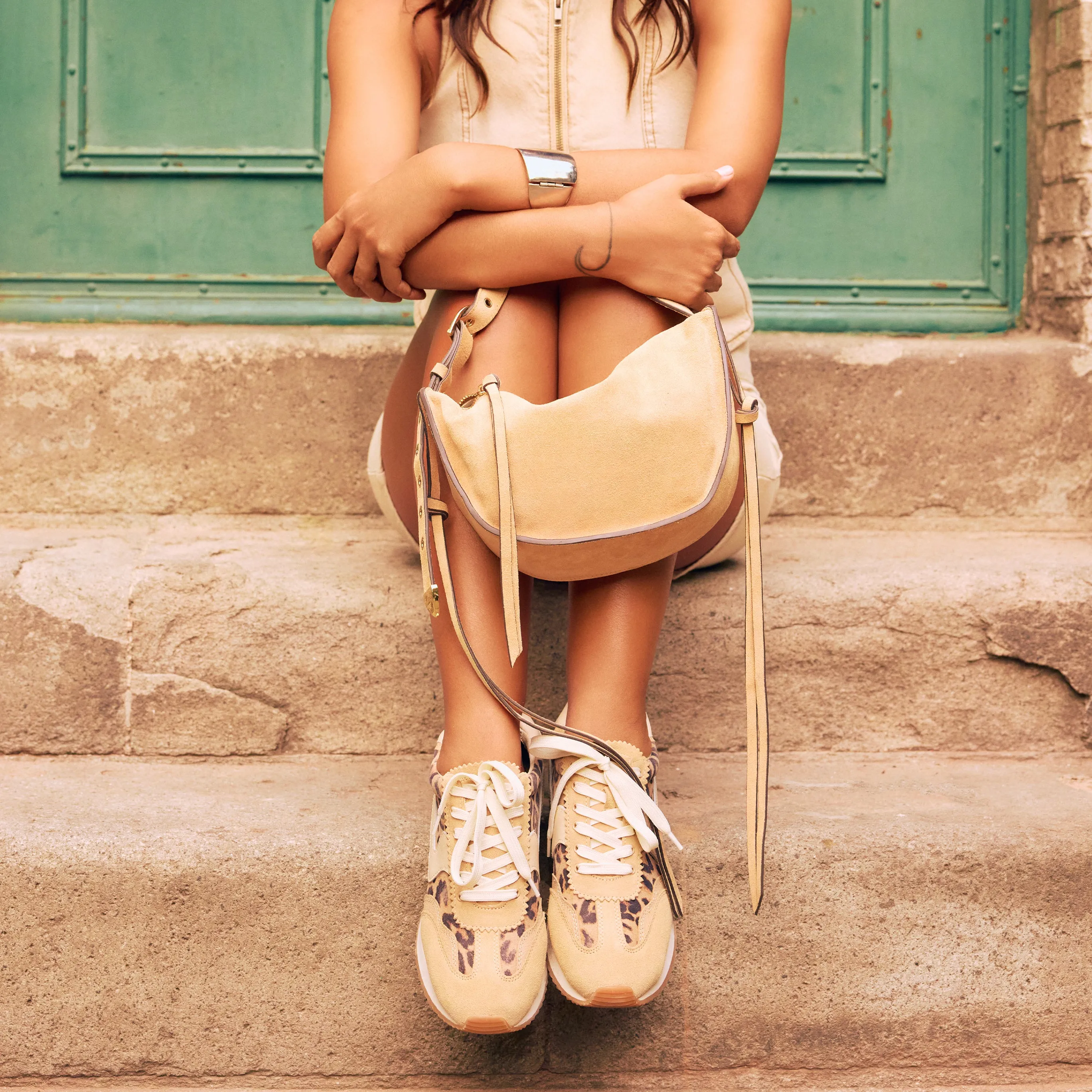 VERONA SHOULDER BAG BEIGE SUEDE