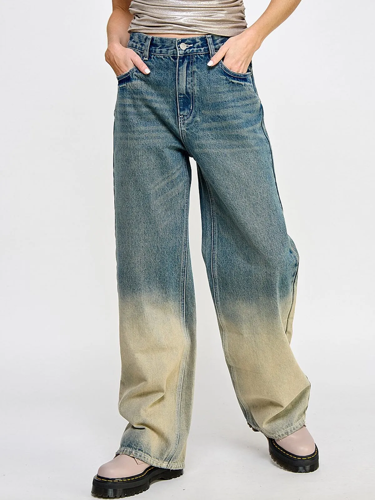 WOMEN'S BUTTON CLOSURE POCKETS WIDE LEG OMBRE DENIM PANTS