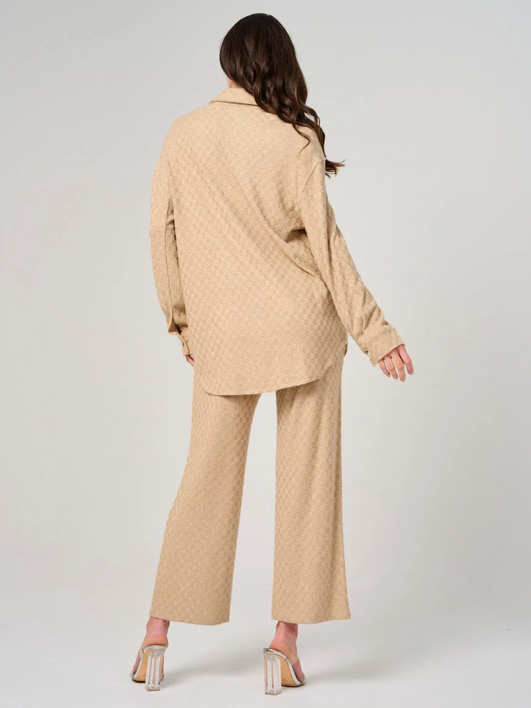 WOMEN'S LONG SLEEVE BUTTON UP FRONT POCKETS CHEKERS DETAILED SHACKET