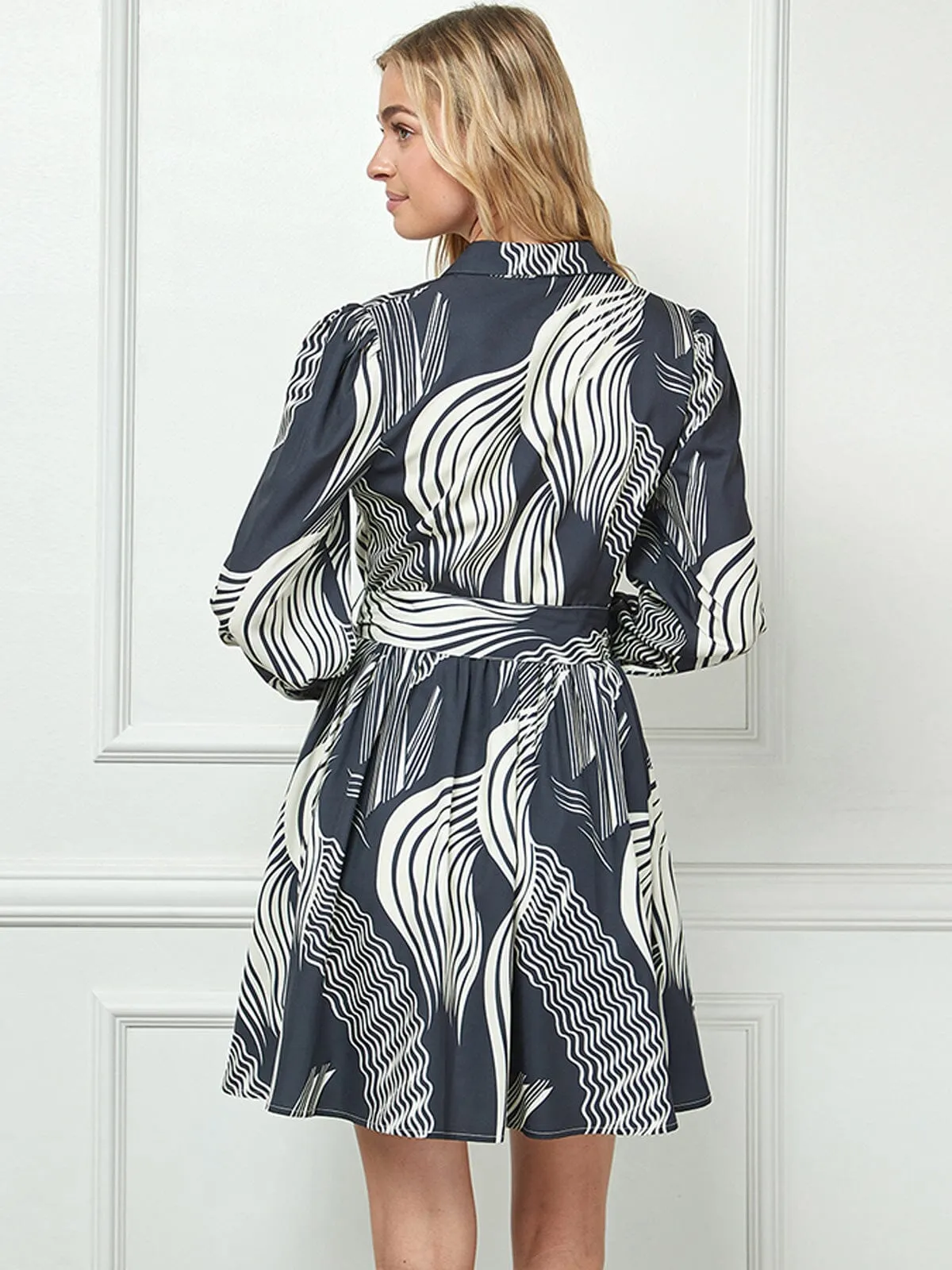 WOMEN'S LONG SLEEVE BUTTON UP SELF TIE PRINTED MINI DRESS