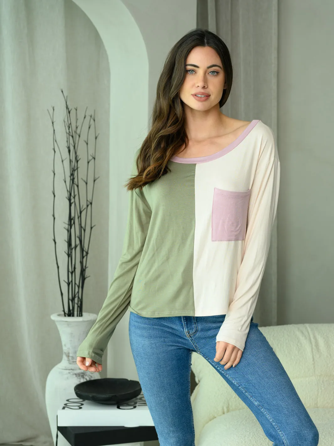 WOMEN'S LONG SLEEVE COLORBLOCK FRONT POCKET TOP