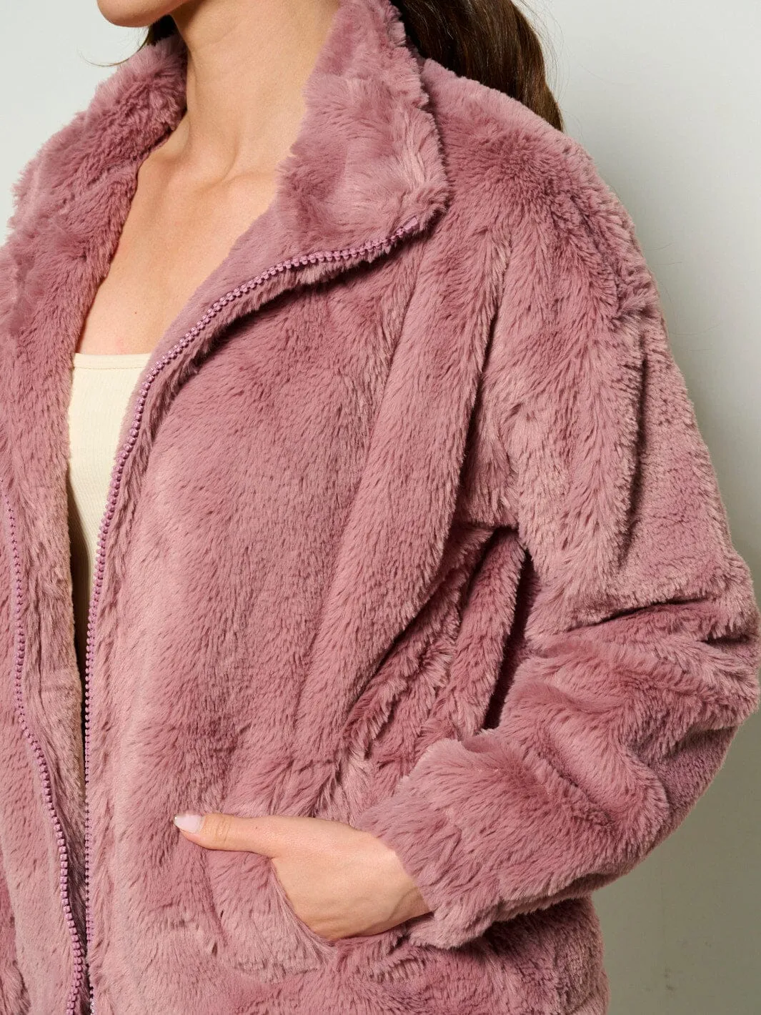 WOMEN'S LONG SLEEVE ZIP UP FRONT POCKETS SHERPA JACKET