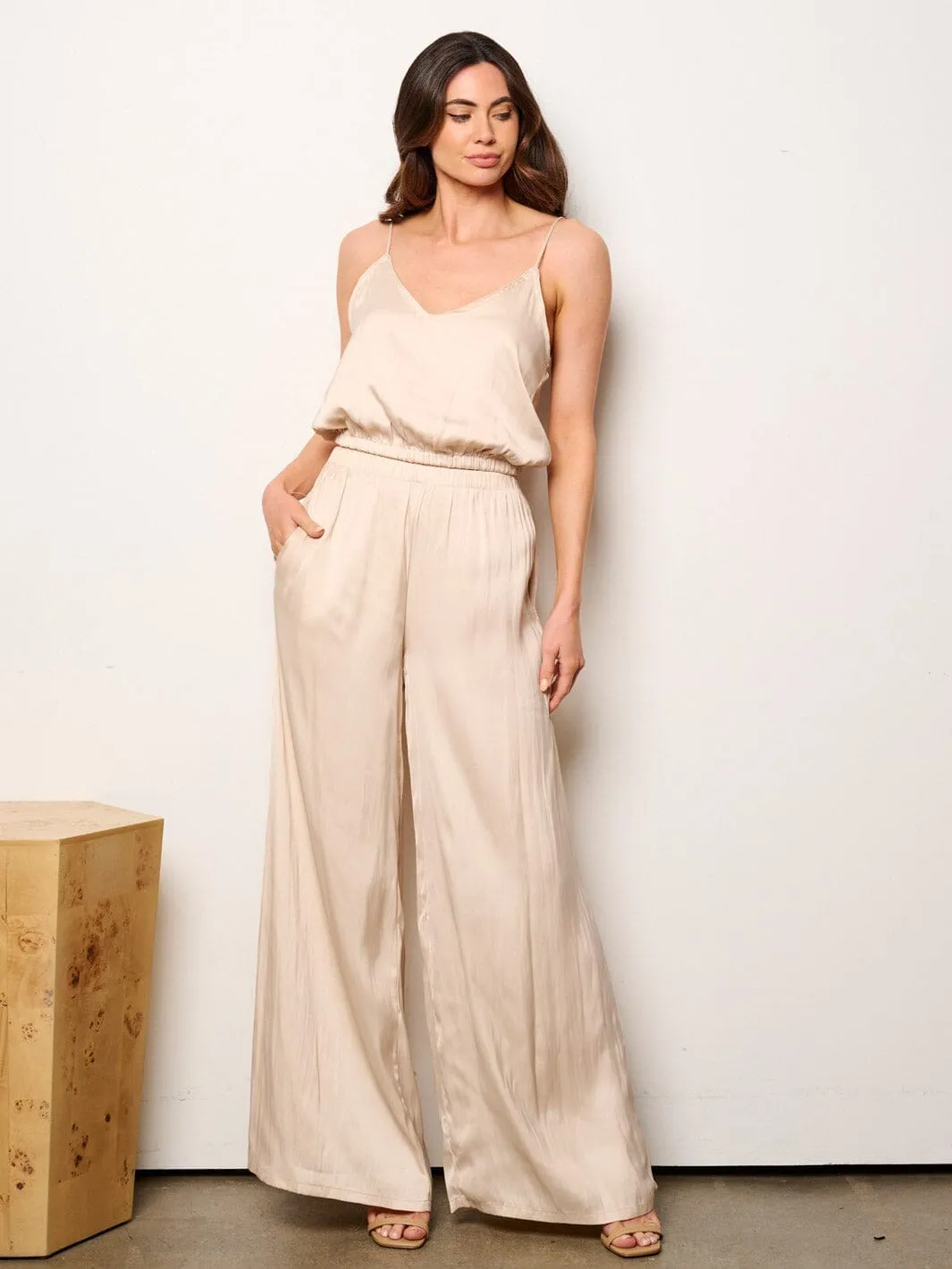 WOMEN'S SLEEVELESS CROP TOP & WIDE LEG PANTS SATIN 2PC. SET